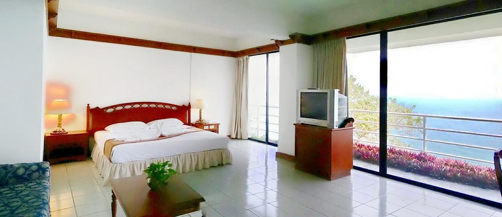 Hinsuay Namsai Resort Rayong Bagian luar foto