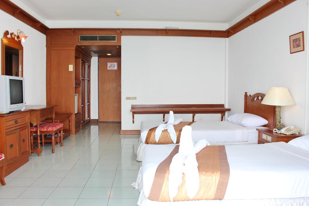 Hinsuay Namsai Resort Rayong Bagian luar foto