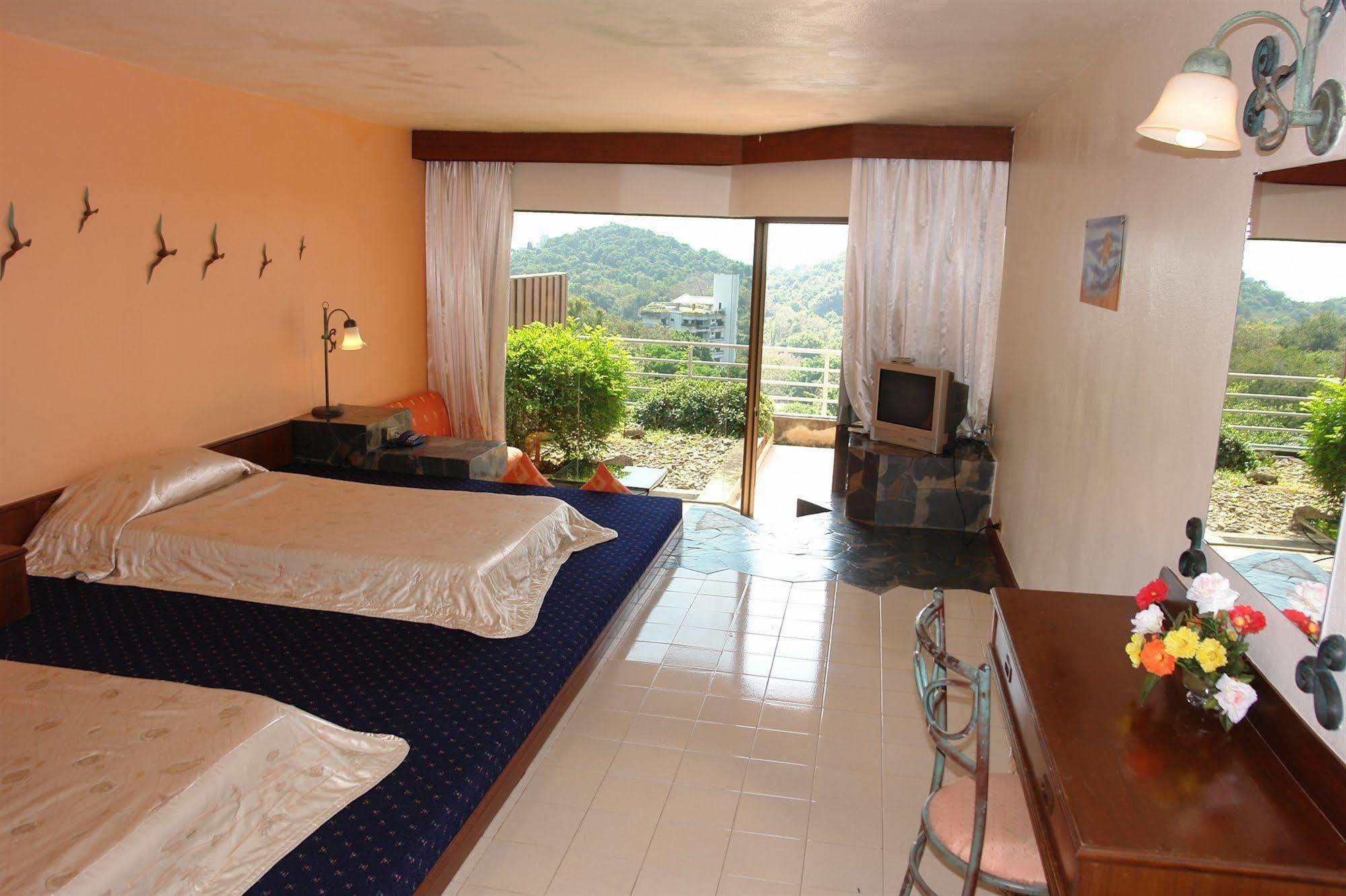 Hinsuay Namsai Resort Rayong Bagian luar foto
